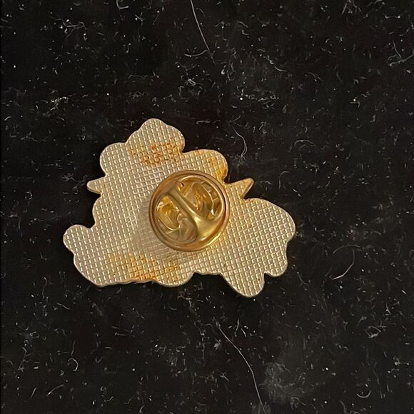 1.25” gold tone star design w/red white & blue enamel hat lapel pin tie tack - Picture 6 of 8